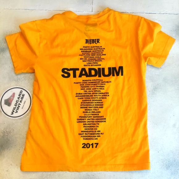 Justin Bieber 2017 Stadium Tour Tee size small - Picture 2 of 2